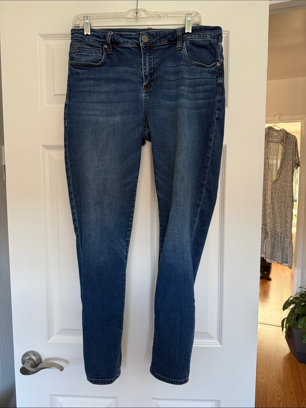 Kut from the Kloth Dark Blue Stretch Skinny Jeans